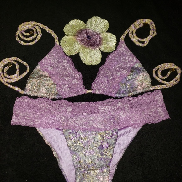 Beach Bunny Other - Beach Bunny Sugar Magnolia Bikini 🌸